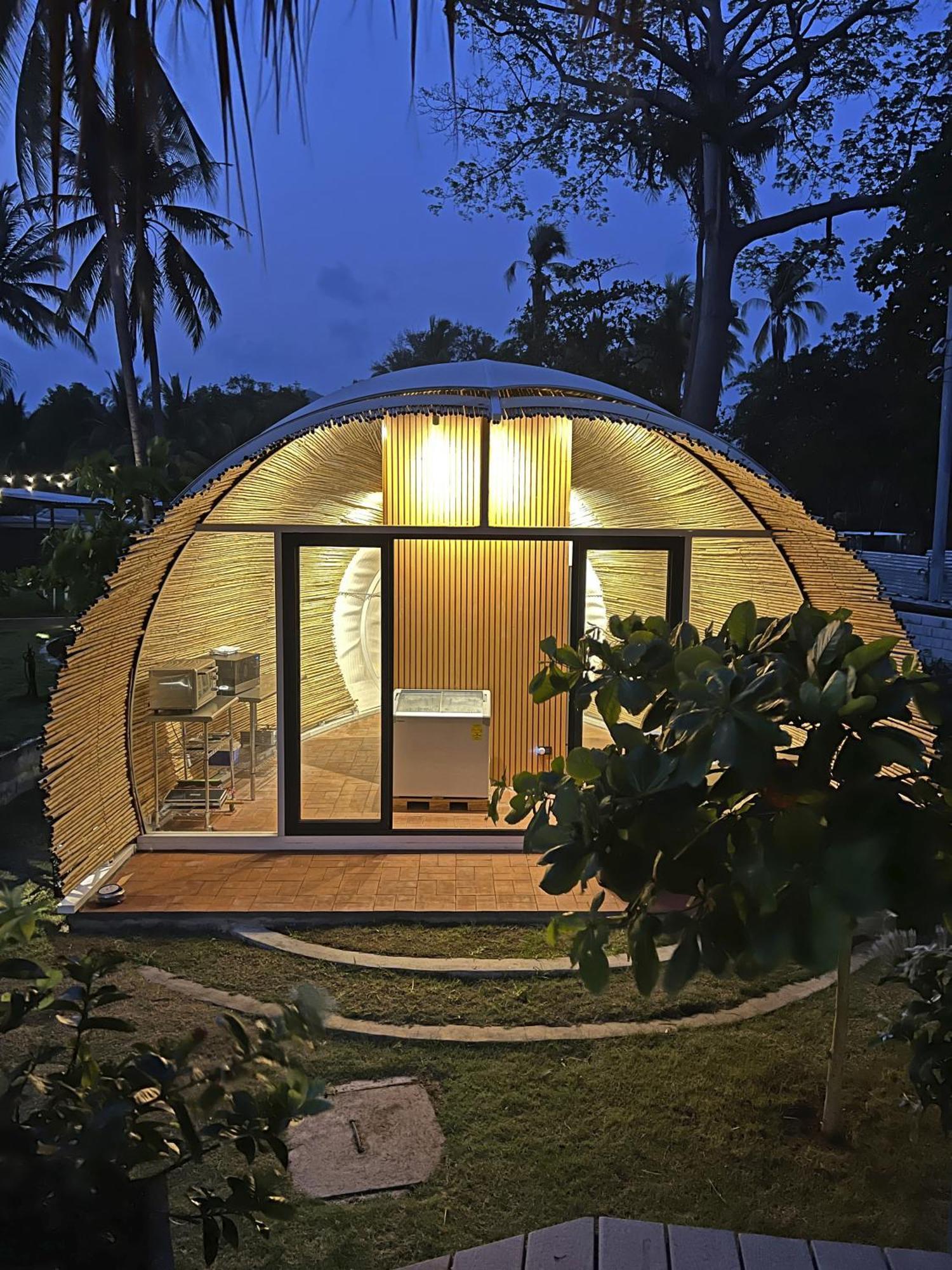 Almare Zonte - Beachfront Glamping Hotel エル・ゾンテ エクステリア 写真